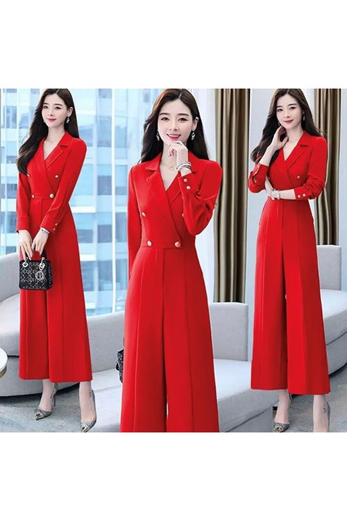 ملابس نسائية صيفية قاط