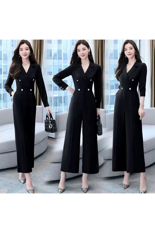 ملابس نسائية صيفية قاط