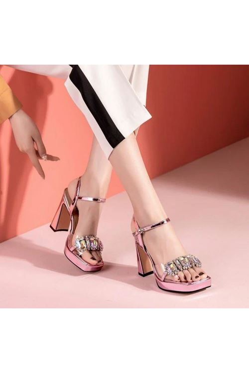 الأحذية النسائية الصيفية حذاء كعب