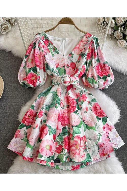 ملابس نسائية صيفية فستان 