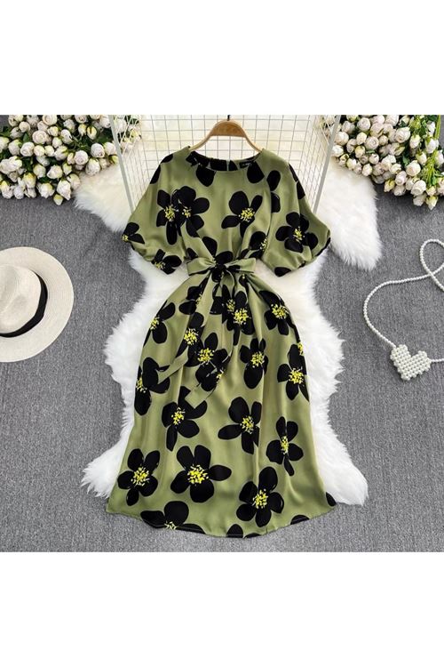 ملابس نسائية صيفية فستان 