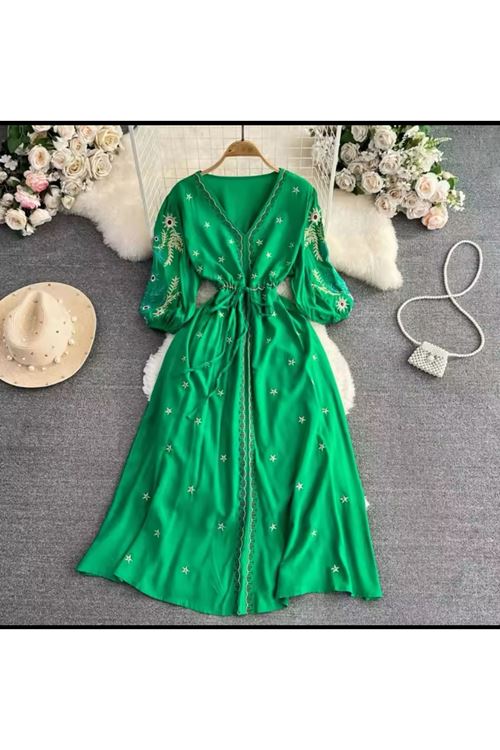 ملابس نسائية صيفية فستان