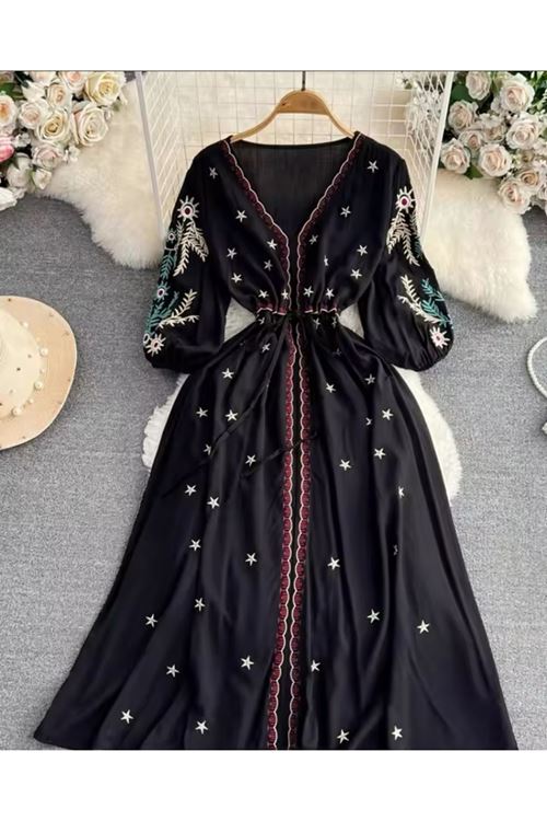 ملابس نسائية صيفية فستان