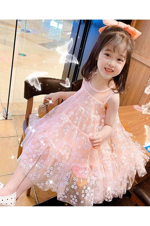 طفل بنت صيفية فستان