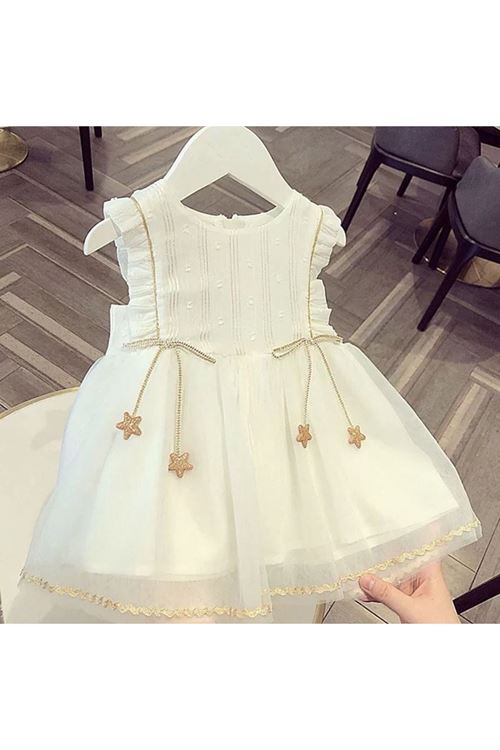 طفل بنت صيفية فستان