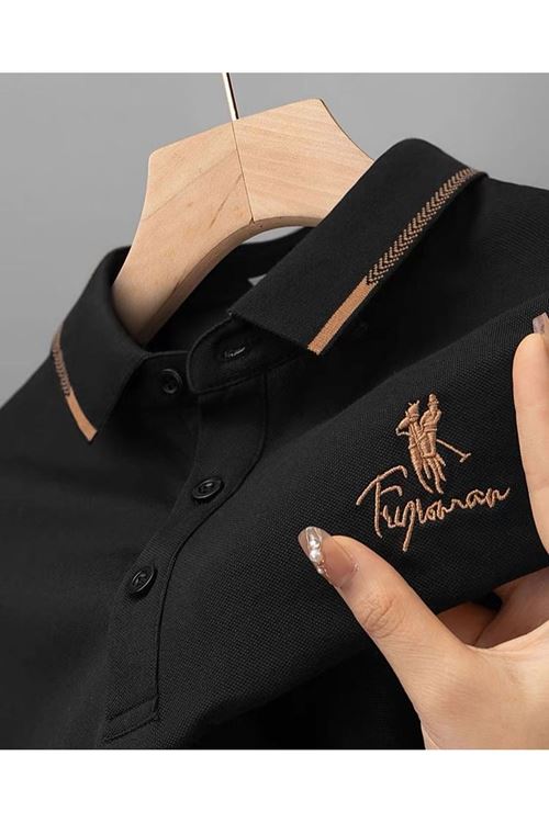 ملابس رجالية صيفية تيشيرت