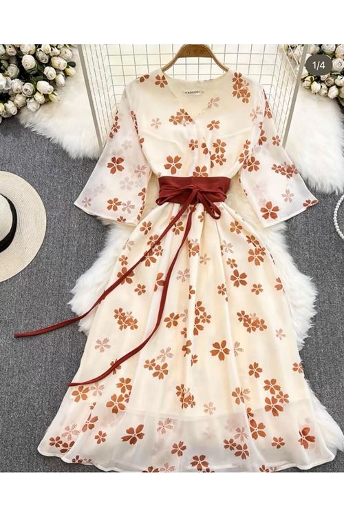 الملابس النسائية الصيفية الفستان