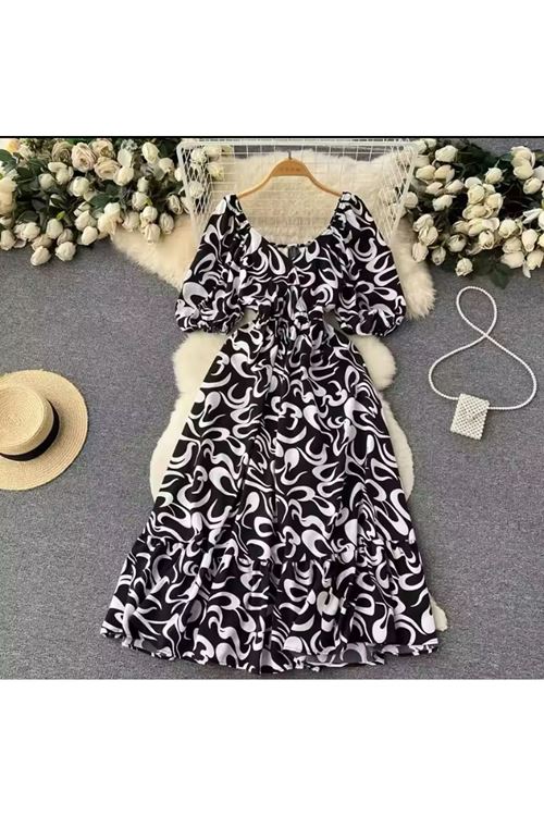 الملابس النسائية الصيفية الفستان