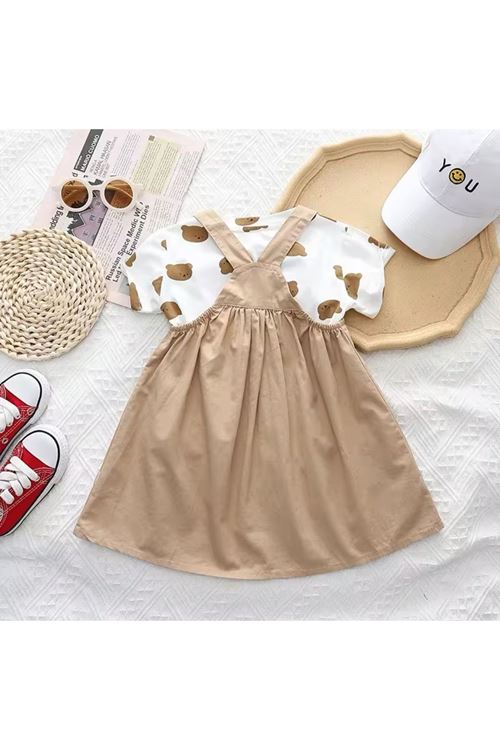 طفل بنت صيفية فستان