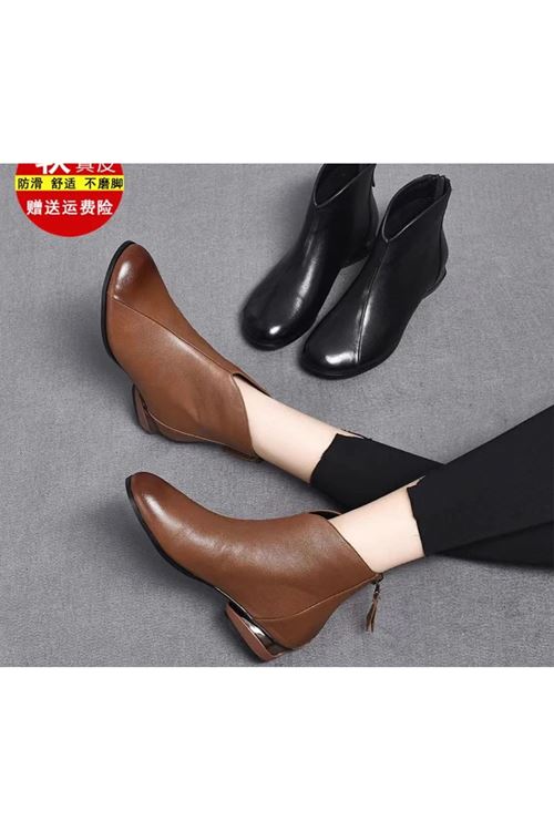 الأحذية النسائية الشتوية بوت قصير فلات 