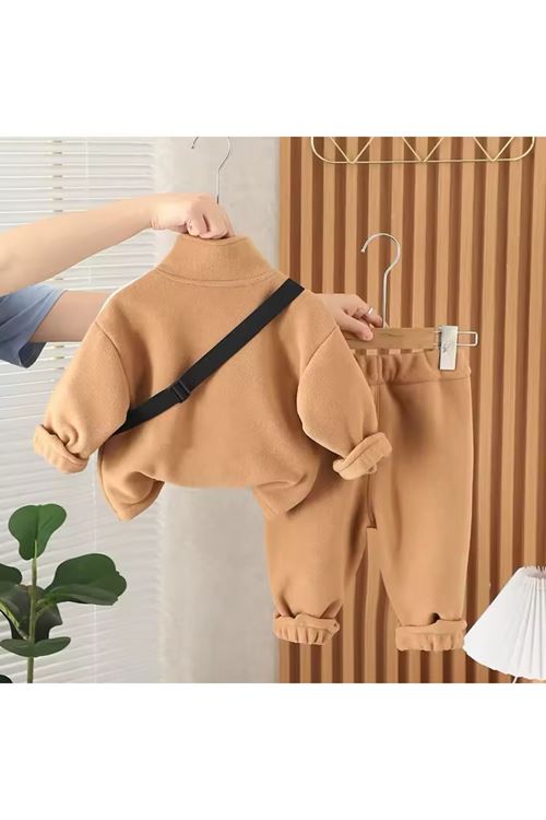 طفل ولد شتوية تراك