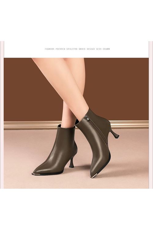 الأحذية النسائية الشتوية بوت قصير  كعب