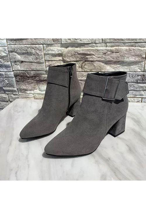 الأحذية النسائية الشتوية بوت قصير  كعب  