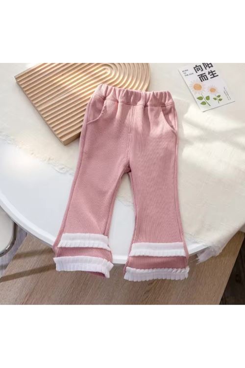 طفل بنت شتوية قاط