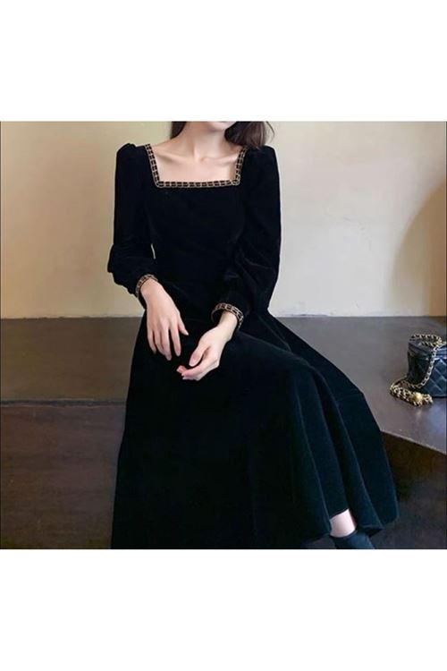 ملابس نسائية شتوية فستان