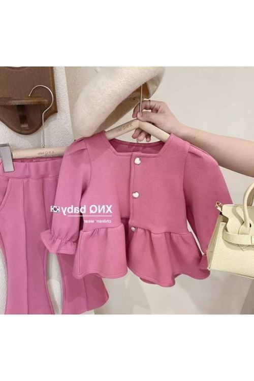 طفل بنت شتوية قاط