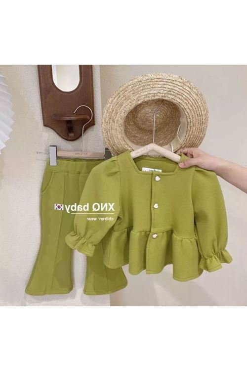 طفل بنت شتوية قاط