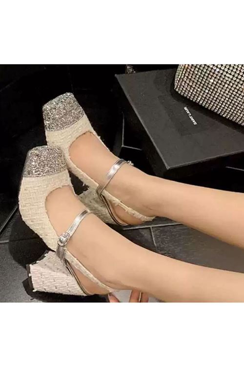 الأحذية  النسائية الصيفية حذاء كعب