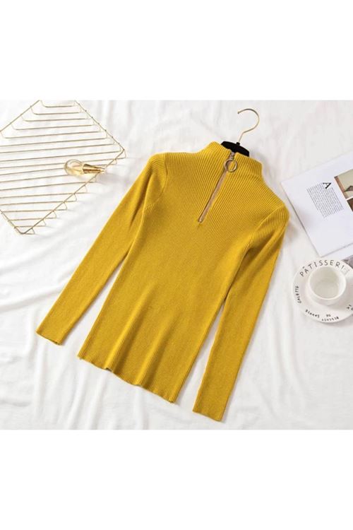 ملابس نسائية شتوية بلوز