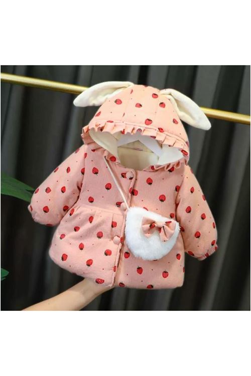 طفل بنت شتوية قمصلة