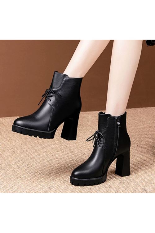 الأحذية النسائية الشتوية بوت قصير كعب