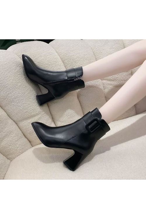 الأحذية النسائية الشتوية بوت قصير كعب