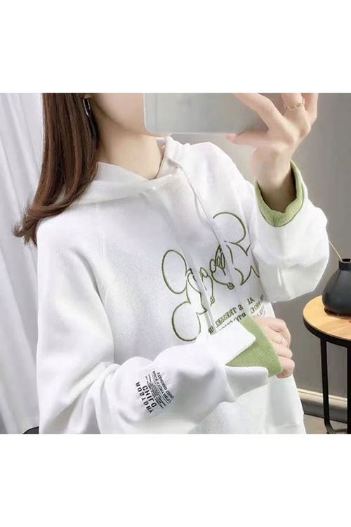 ملابس نسائية شتوية هودي