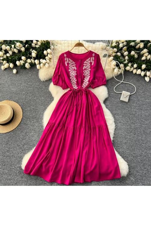 ملابس نسائية صيفية فستان