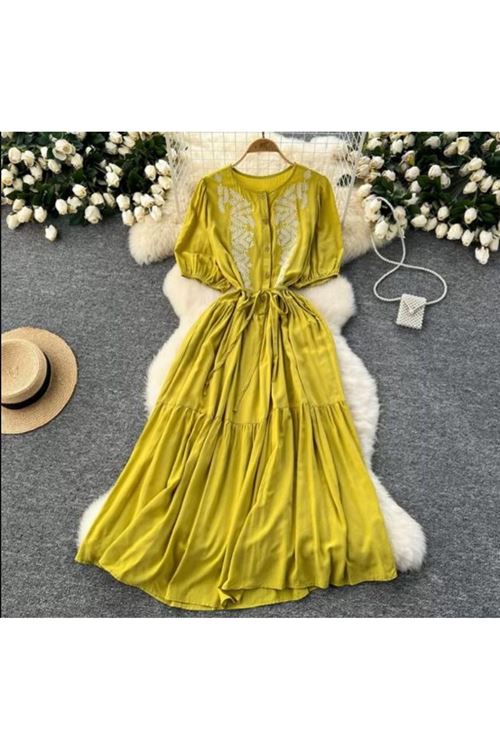 ملابس نسائية صيفية فستان