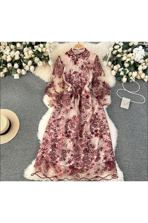 ملابس نسائية صيفية فستان