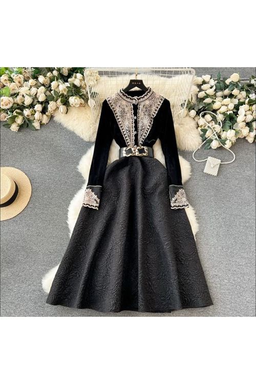 ملابس نسائية صيفية فستان