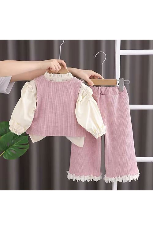 طفل بنت شتوية قاط