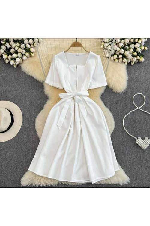 ملابس نسائية صيفية فستان