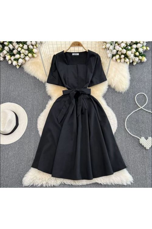 ملابس نسائية صيفية فستان