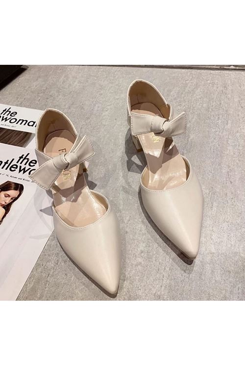 الأحذية  النسائية الصيفية كعب   