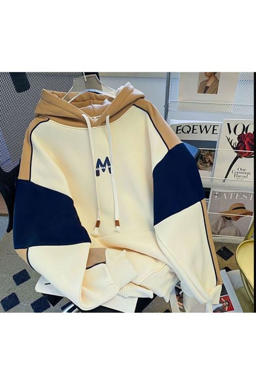 ملابس نسائية شتوية هودي