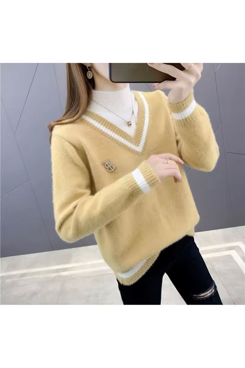 ملابس نسائية شتوية بلوز