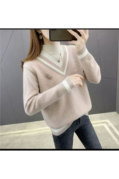 ملابس نسائية شتوية بلوز