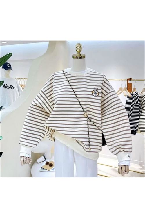 ملابس نسائية شتوية هودي