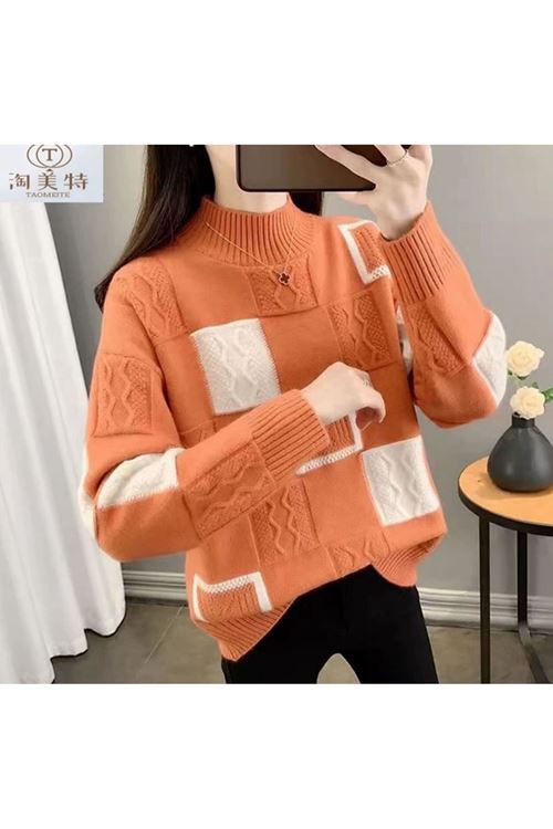 ملابس نسائية شتوية بلوز