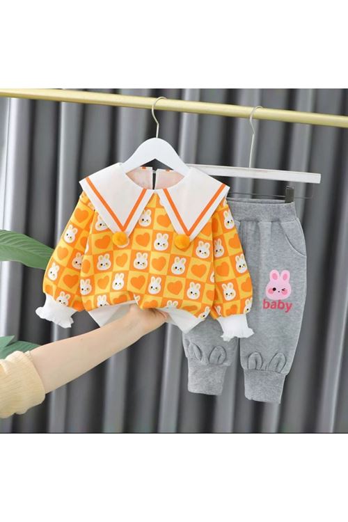 طفل بنت شتوية تراك