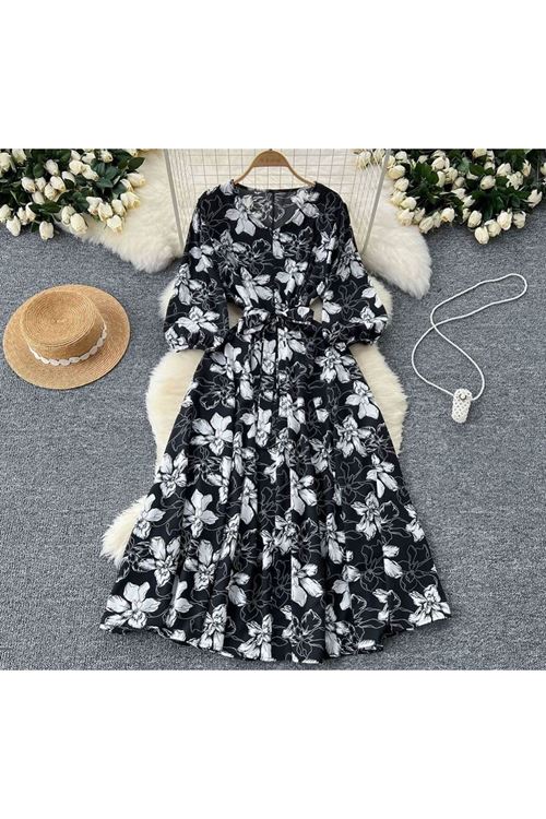 ملابس نسائية صيفية فستان