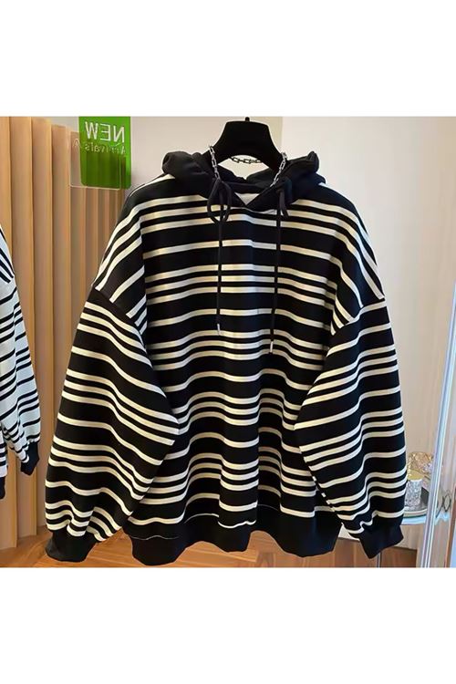 ملابس نسائية شتوية هودي