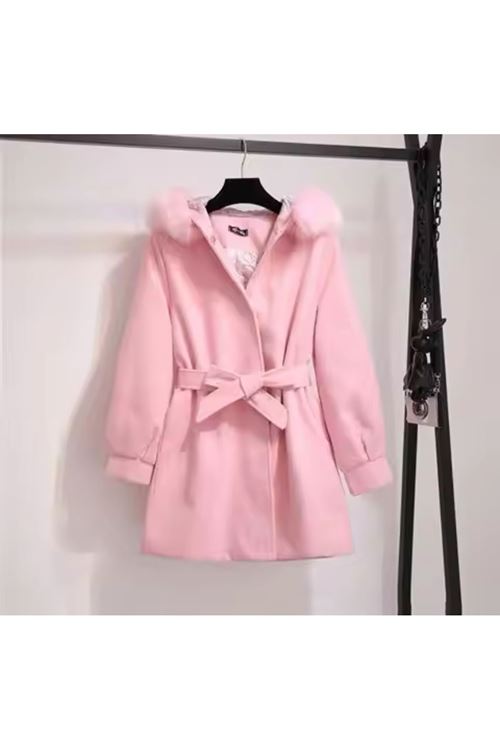 ملابس نسائية شتوية كوت