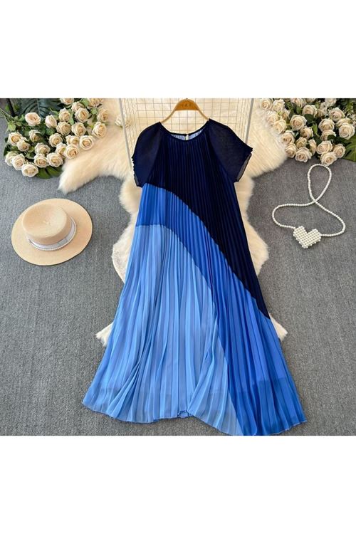 ملابس نسائية صيفية فستان