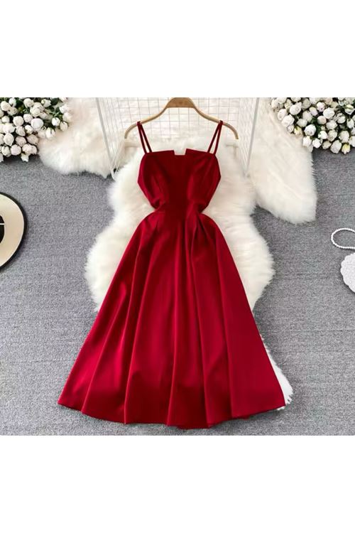 ملابس  نسائية صيفيّة فستان