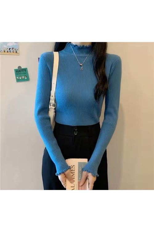 ملابس نسائية شتوية بلوز