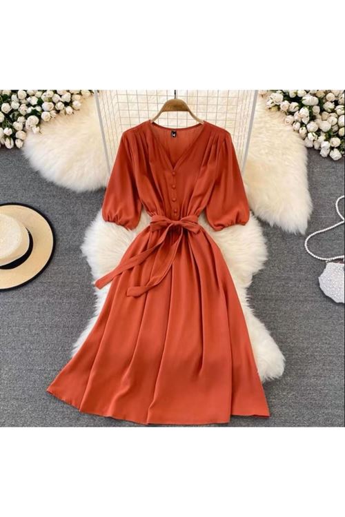 ملابس نسائية صيفية فستان