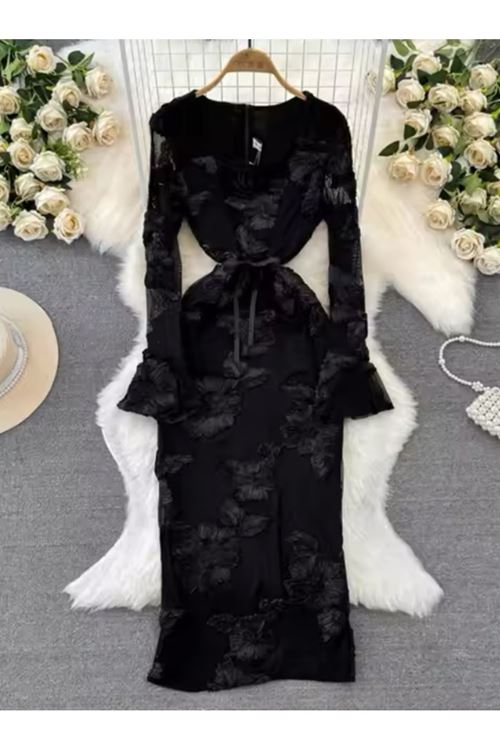 ملابس نسائية صيفية فستان