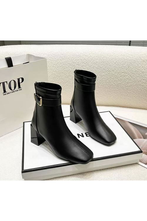 الأحذية النسائية الشتوية بوت قصير كعب   